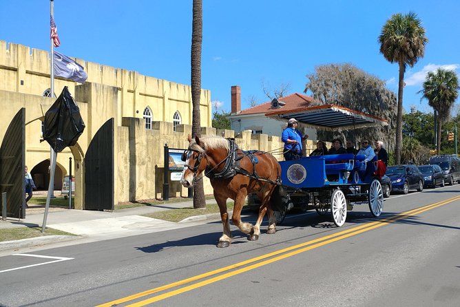 #1 Historical Horse Drawn Carriage Tour - Starting with churches, graves, and Beaufort’s first chapters