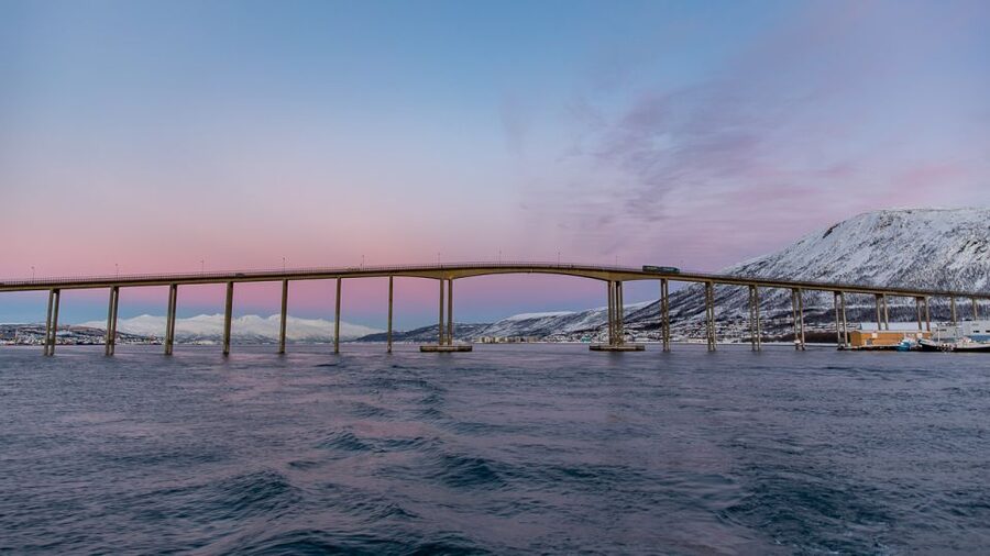 1 Hour Photo & History Cruise - Is $93 a fair price for one hour?