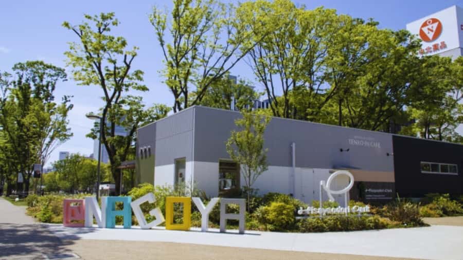 2.5-Hour Nagoya Tour: Castle History, Local Food & City View - Who will get the most from this tour
