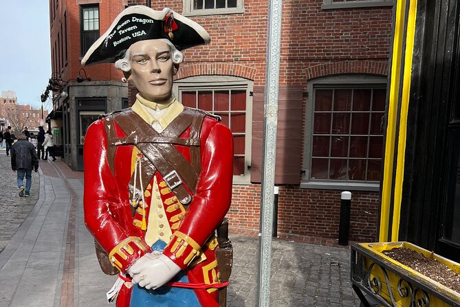 2 Hour Historic Pub Crawl in Boston - Starting at Faneuil Hall Marketplace at 6:30 pm