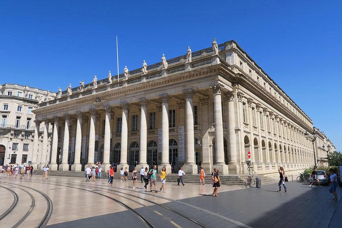 2-Hour Walking Tour of the City’s Iconic Sights and History - Notre-Dame and the Grand Théâtre