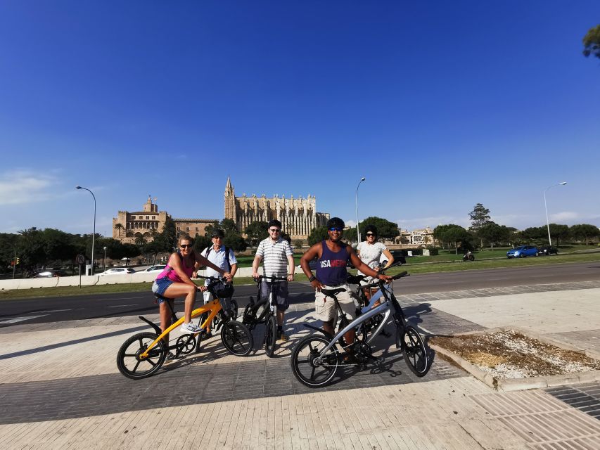 3 Hours Historic E-Bike Tour in Palma de Mallorca - Palma’s old town, one lane at a time
