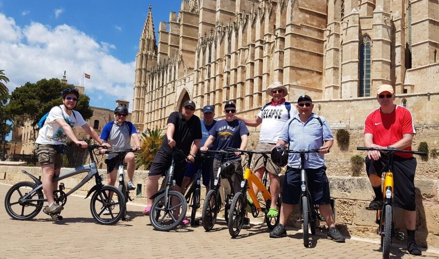 3 Hours Historic E-Bike Tour in Palma de Mallorca - Guides who shape the experience