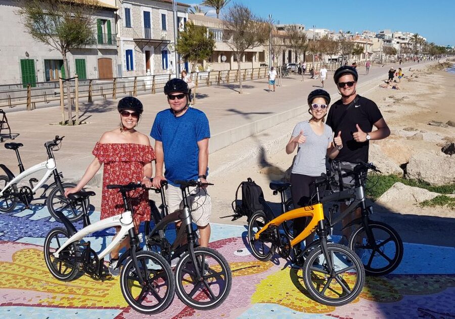 3 Hours Historic E-Bike Tour in Palma de Mallorca - The best parts and the limits at a glance
