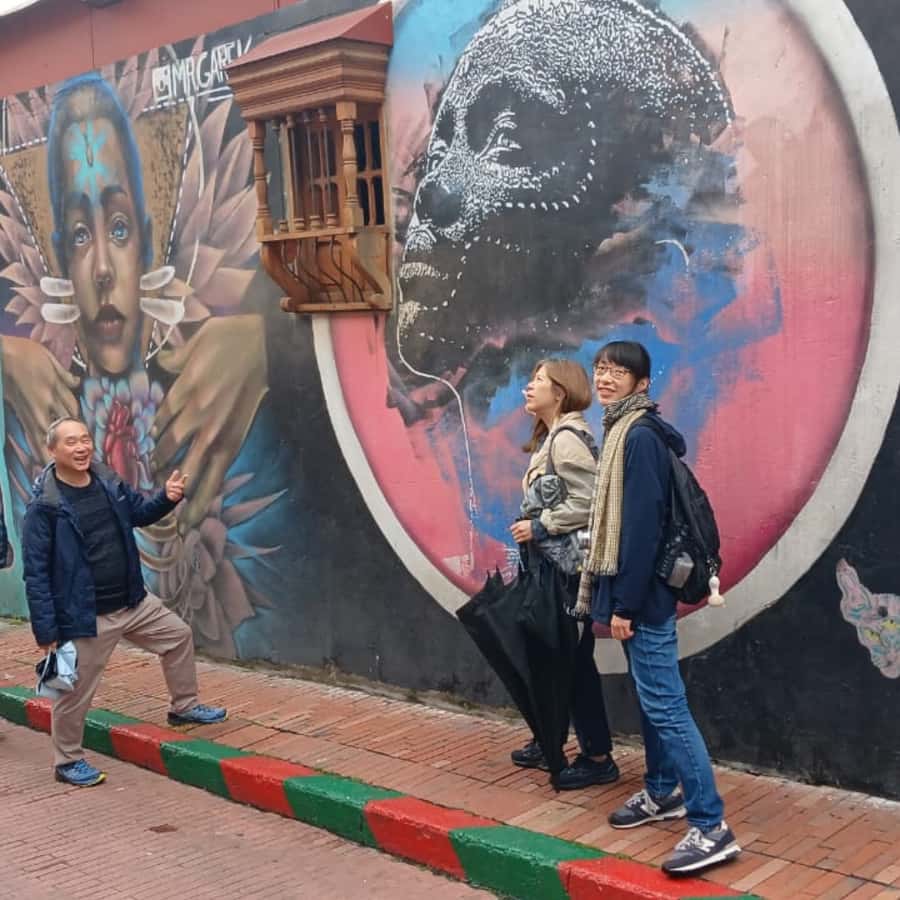 7-hour City Tour of Historic Bogotá with Monserrate - What to bring and who should book