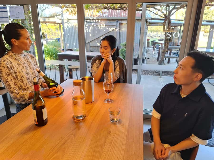 A Barossa Valley pickup: Wine and Heritage Tour, Local Guide - The second winery: more than a quick tasting