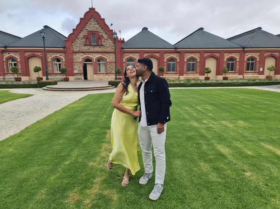 A Barossa Valley pickup: Wine and Heritage Tour, Local Guide - What the $148 price includes