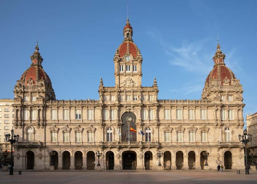 A Coruña: Historic Walking Tour Old Town and Highlights - Key points to know before you book