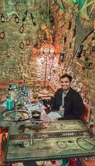 Absinthe Tasting Prague: Historic Cellar Experience - Watching the louche effect and two serving methods