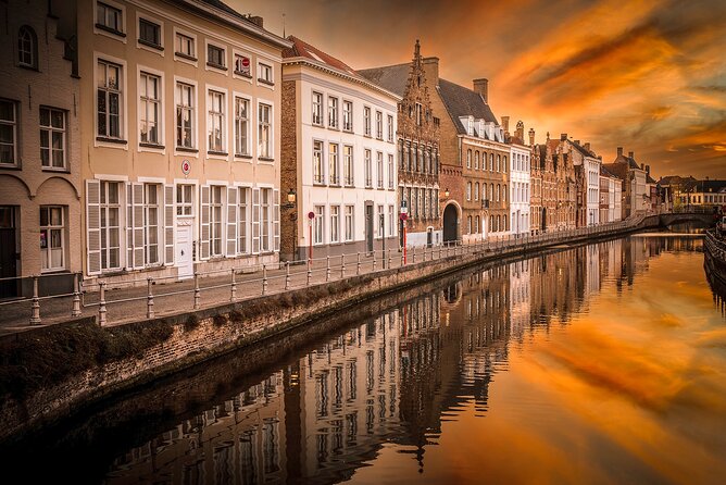 Across Bruges History Equals Fun with chocolate and waffle sample - Fish Market and Huidenvettersplein