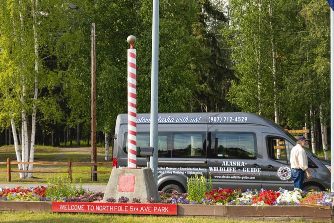 Alaskan Heritage & Sightseeing Tour - The Alyeska Pipeline viewing point