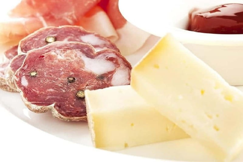 Alba: History Walking Tour and Food Tasting with a Local - Starting at Via Govone 5