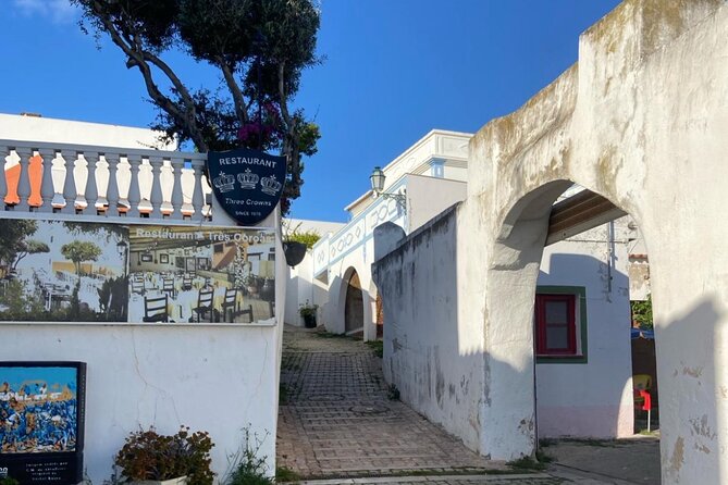 Albufeira History Walking Tour with Wine and Tapas - Who Will Enjoy This Albufeira Walk Most