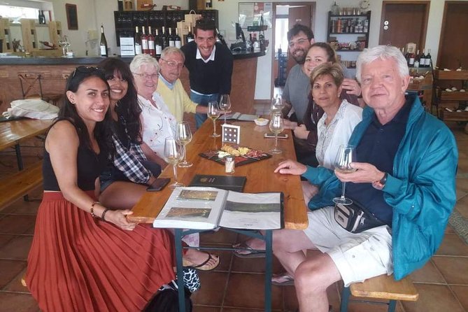 Albufeira Wine Tasting: Boutique Winery Tour & Historic Silves - The small-group question