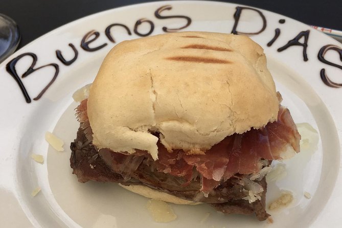 Alicante Historic Small Group Tour with Tapas Tasting - Ending with a drink and a substantial tapa