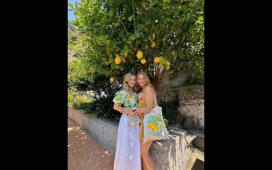 Amalfi Organic Lemon Tour & Tasting in the Historical Garden - A family guide who makes the history personal