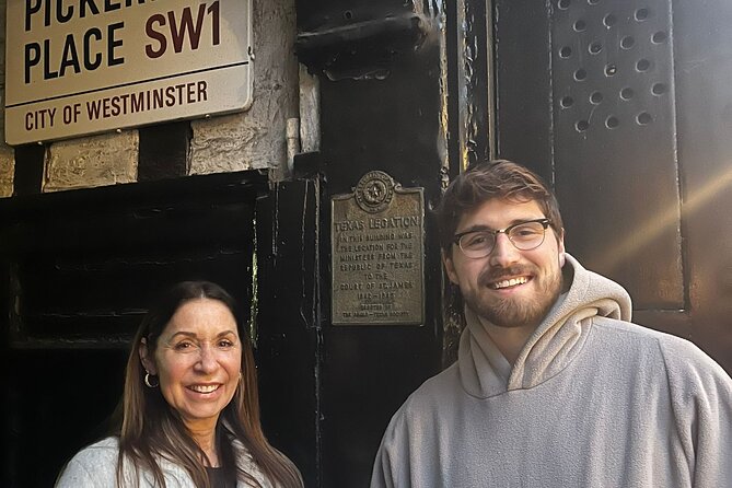 American Heritage in London 4 Hour Private Tour in a Black Cab - Benjamin Franklin House puts the American story on a London street