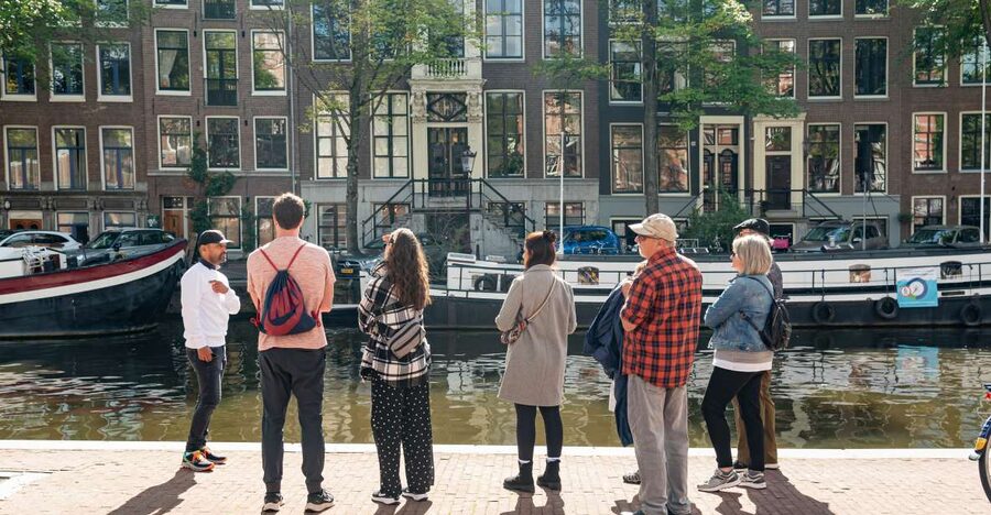 Amsterdam: Highlights & History Walking Tour - Key Points Before You Book