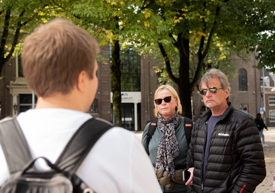 Amsterdam: Highlights & History Walking Tour - Royal Palace, Dam Square, and Begijnhof