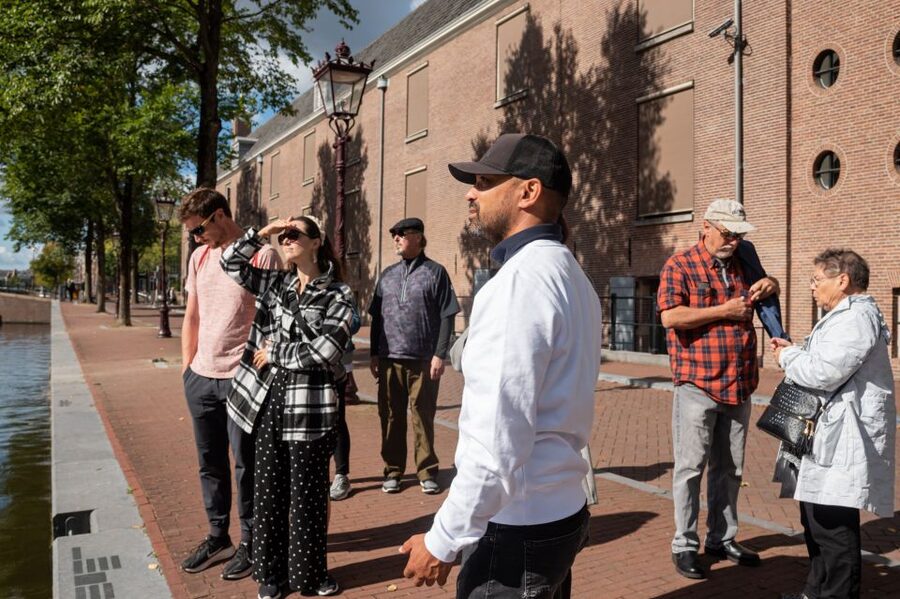 Amsterdam: Highlights & History Walking Tour - Anne Frank House and Amsterdam’s Difficult Past