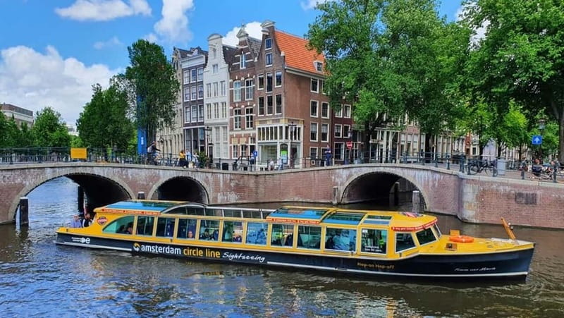 Amsterdam: Historic City Centre Canal Cruise - From the Nine Streets to Herengracht