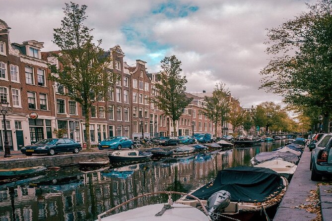 Amsterdam: Historic City Sightseeing Canal Cruise - Key points to know before boarding