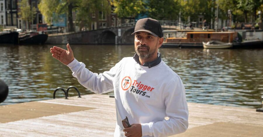 Amsterdam: Jewish Quarter and History Guided Tour - The Portuguese Synagogue and Jewish Amsterdam