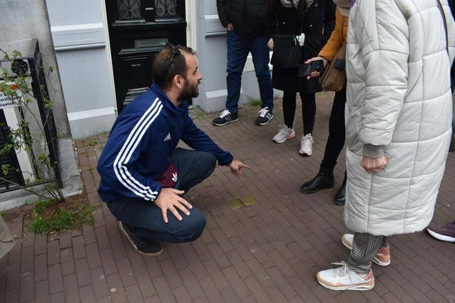 Amsterdam Walking Tour:Anne Frank, History & Liberal Culture - The Jewish Quarter and Amsterdam’s wartime past
