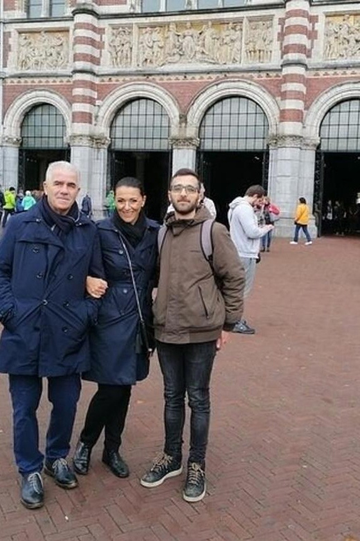 Amsterdam: Walking Tour of Historic Center - What the guides add to the experience