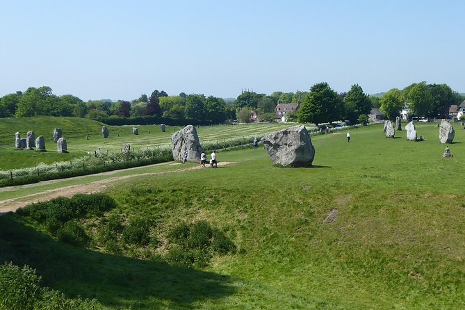 Ancient Britain Tour - Private Day Trip from Bath - Avebury’s stones and the freedom to wander