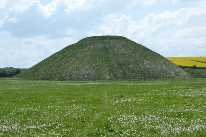 Ancient Britain Tour - Private Day Trip from Bath - Lunch before the Stonehenge visit