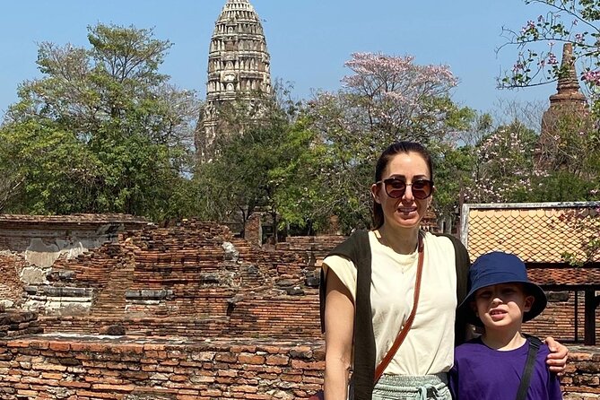 Ancient City Ayutthaya Private Guided Day Tour - Wat Mahathat and the famous Buddha head