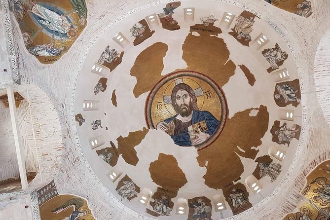 Ancient Corinth & Nafplion One-Day Tour from Athens - The guide and the value of commentary