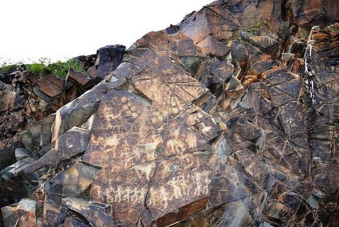 Ancient petroglyphs of Tanbaly - UNESCO World Heritage - Food, weather, and what to pack