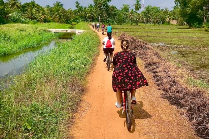 Anuradhapura Heritage Mountain bike / bicycle Tour - Abhayagiri: A Vast Monastery Complex