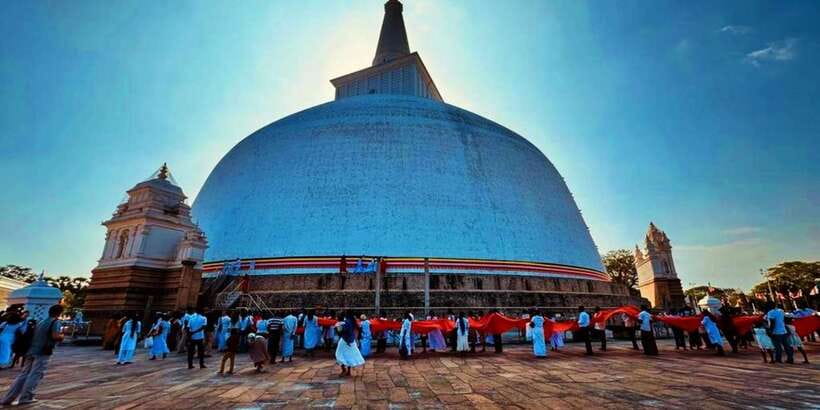 Anuradhapura Private Ancient City Day Tour - Samadhi Buddha gives the tour a quieter pause