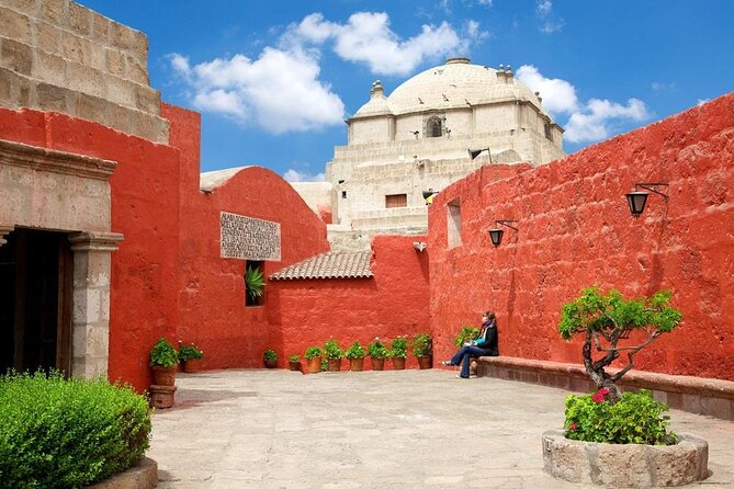 Arequipa, Historic and Colonial City and Santa Catalina Monastery - Key points at a glance
