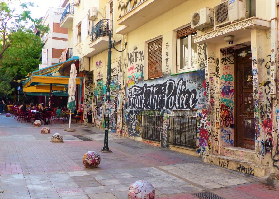Athens: History of Rebellion Walking Tour - Key points at a glance