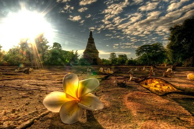 Ayutthaya Ancient City - Bang Pa-In Palace begins with a change of architectural style