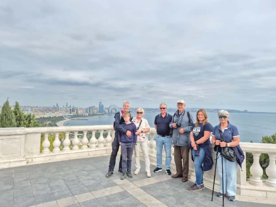 Baku Historical and modern tour in 2-3 hours+FREE Night tour - Why this three-hour Baku tour works