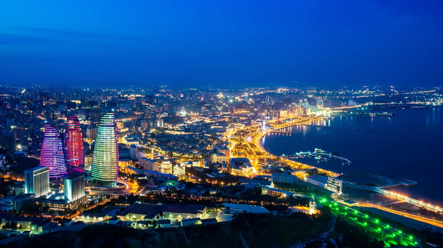 Baku Historical and modern tour in 2-3 hours+FREE Night tour - Icherisheher, Baku’s walled historic quarter