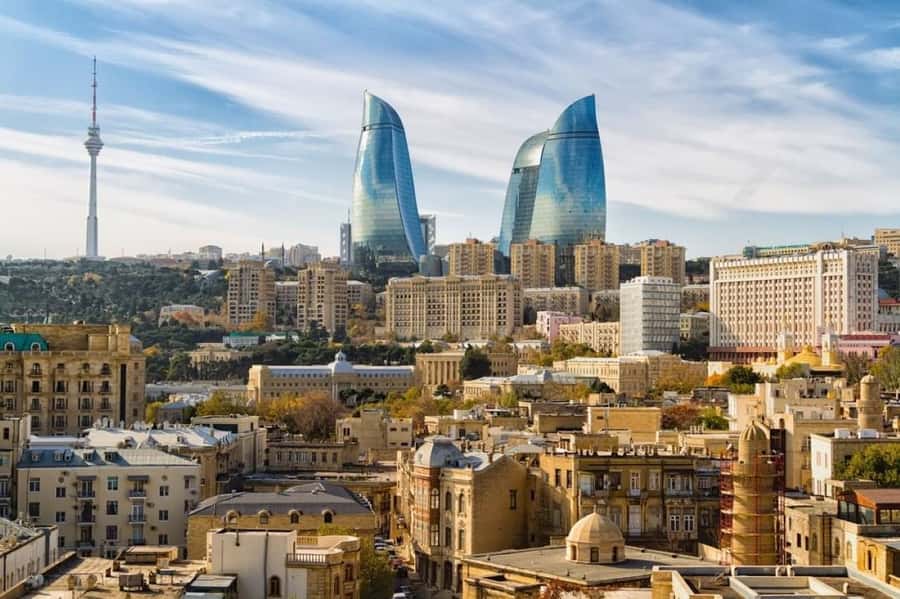 Baku Historical and modern tour in 2-3 hours+FREE Night tour - Guides who add the most value