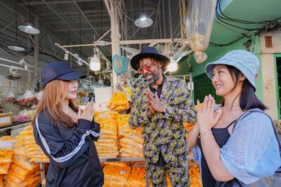 Bangkok Wat Pho and Flower Market Historical Walking Tour
