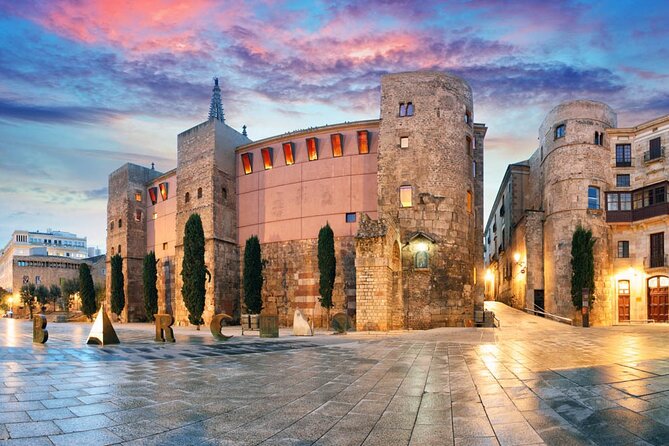 Barcelona 1.5h Private Old Town, Gothic & Ramblas Walking Tour - A short metro ride changes the scenery