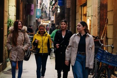 Barcelona in 2 Hours: Guided Walk Through History and Sights