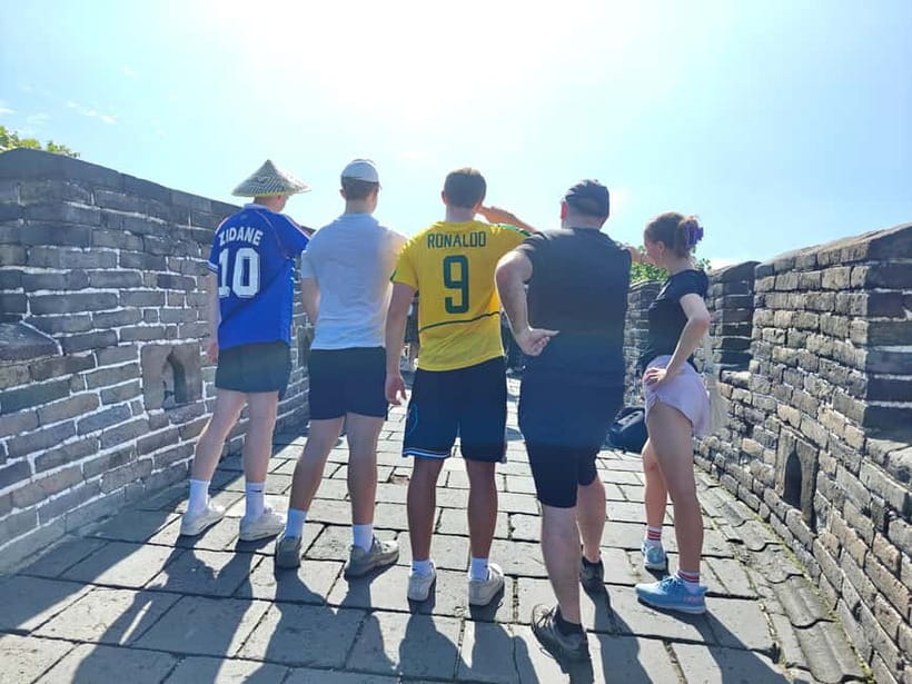 Beijing: Badaling Ancient Great Wall of China Day Trips - Choosing between the three tour options
