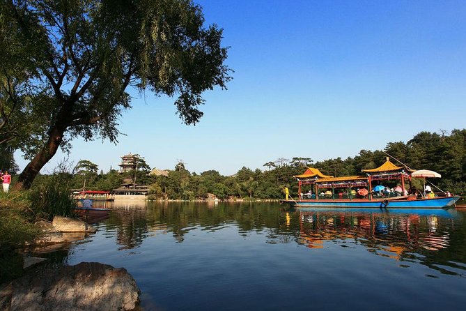 Beijing Historical Tour II including Summer Palace, Lama Temple & Panda Garden - The Panda Garden: a short, cheerful interlude