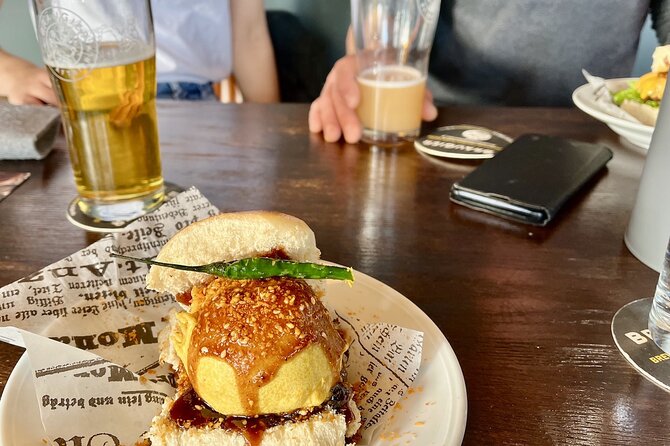 Berlin Craft Beer & Cultural Tour With Snack - What the guides add to the experience
