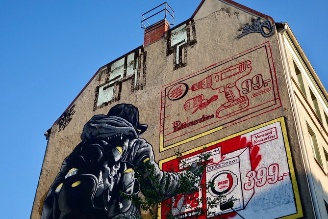 Berlin Food & Cultural Tour: Must-Try German & Berliner Classics - Starting at the East Side Gallery