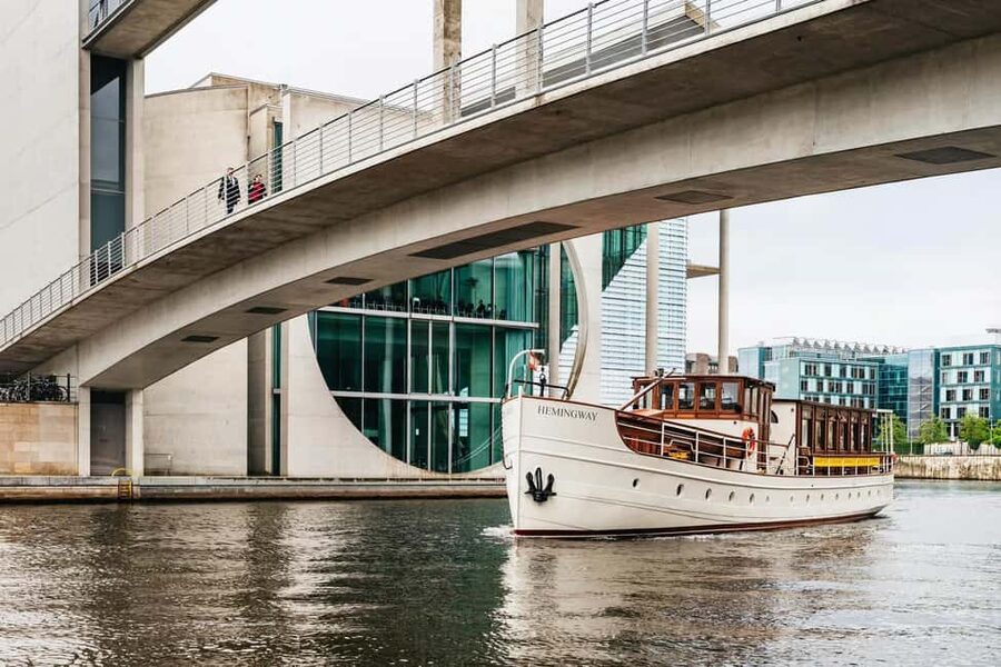 Berlin: Historic Boat Sightseeing City Center Tour - Key things to know before boarding